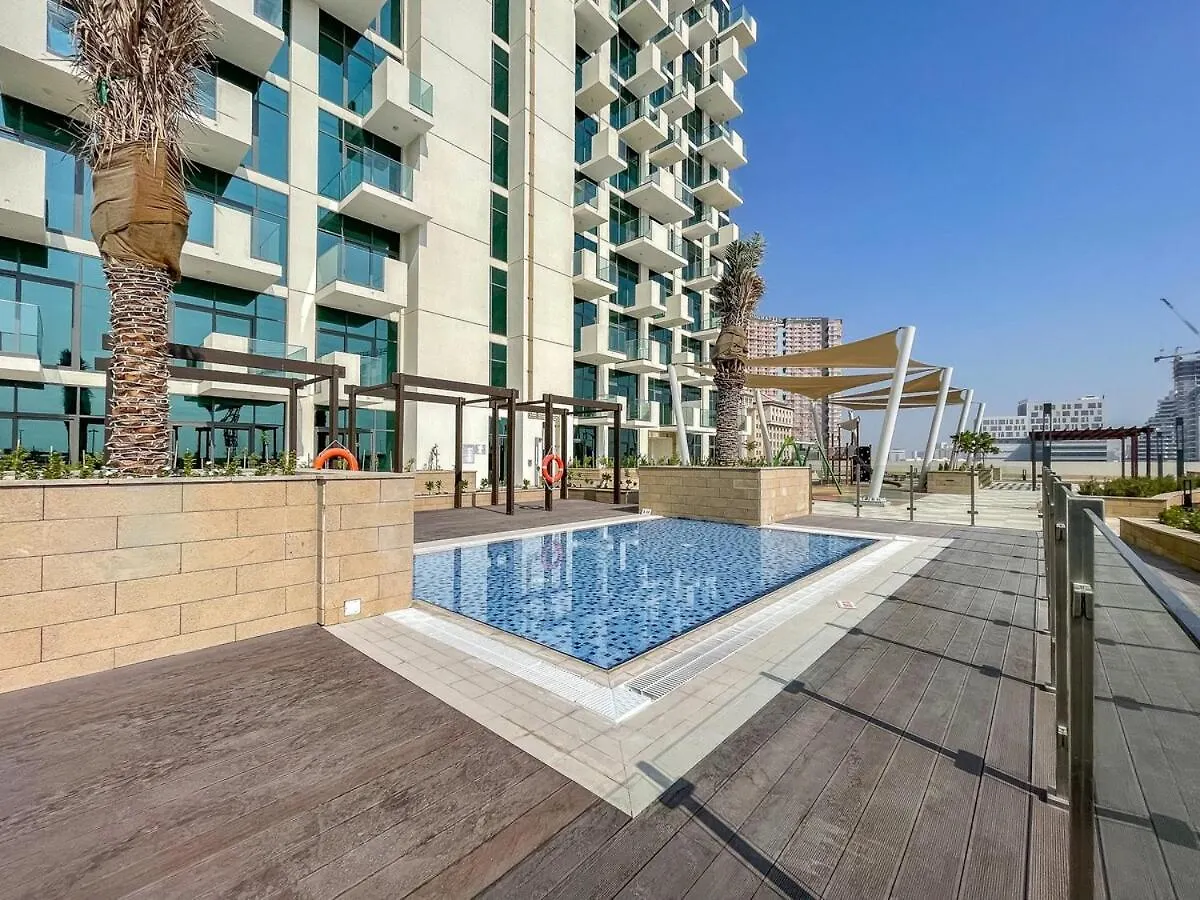 Wonderful Studio Apartment With Balcony At Farhad Azizi Дубай ОАЭ